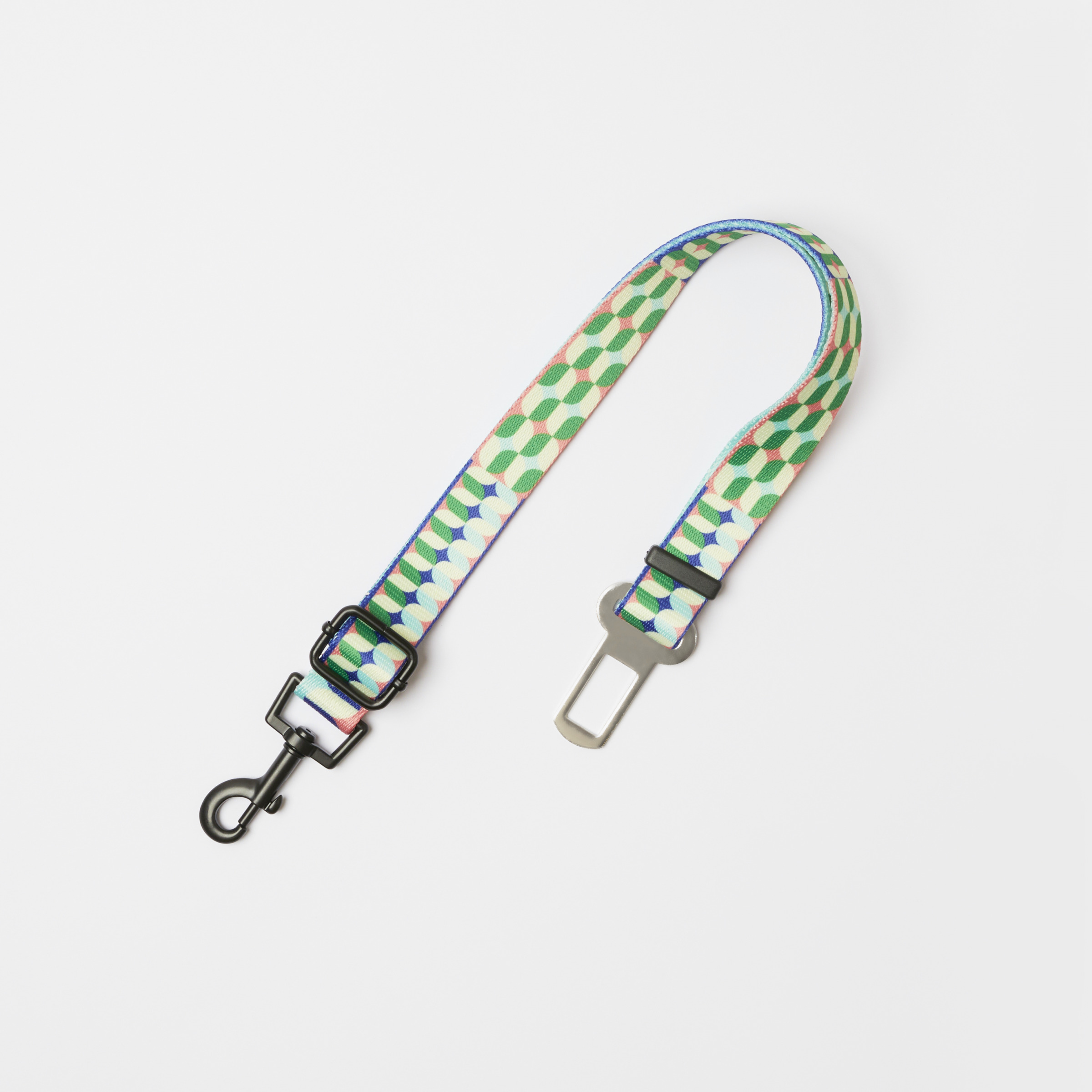 Car seat belt for dogs - It's kind of bougie