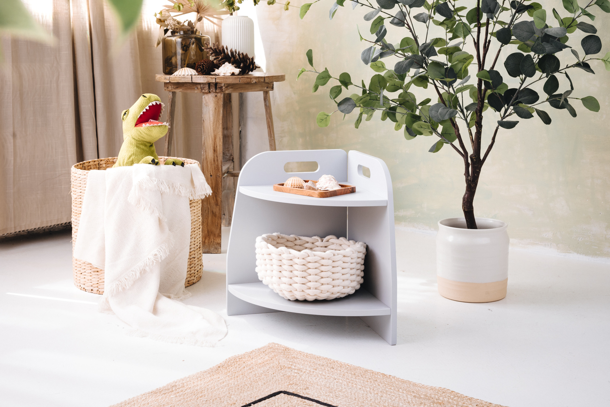 Montessori Low End Shelf