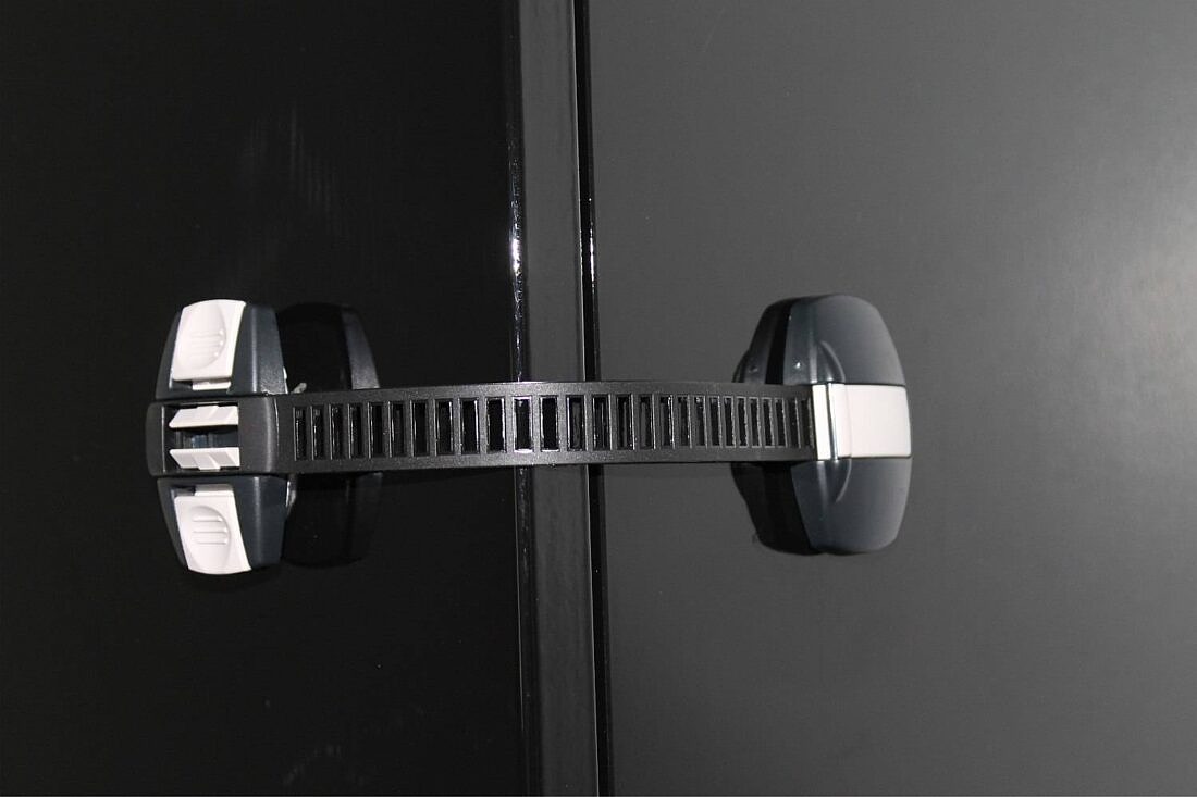Baby Dan - MULTILOCK Universal Locking System, black • I Made You